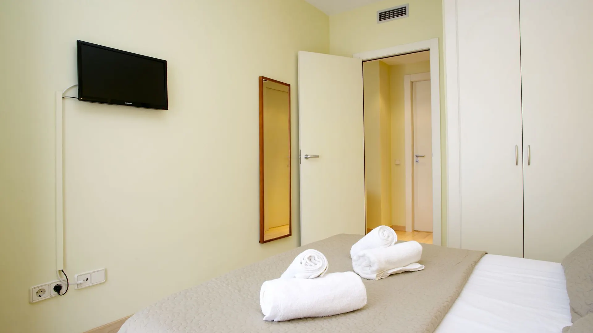Sagrada Familia Views Apartman Barcelona Spanyolország