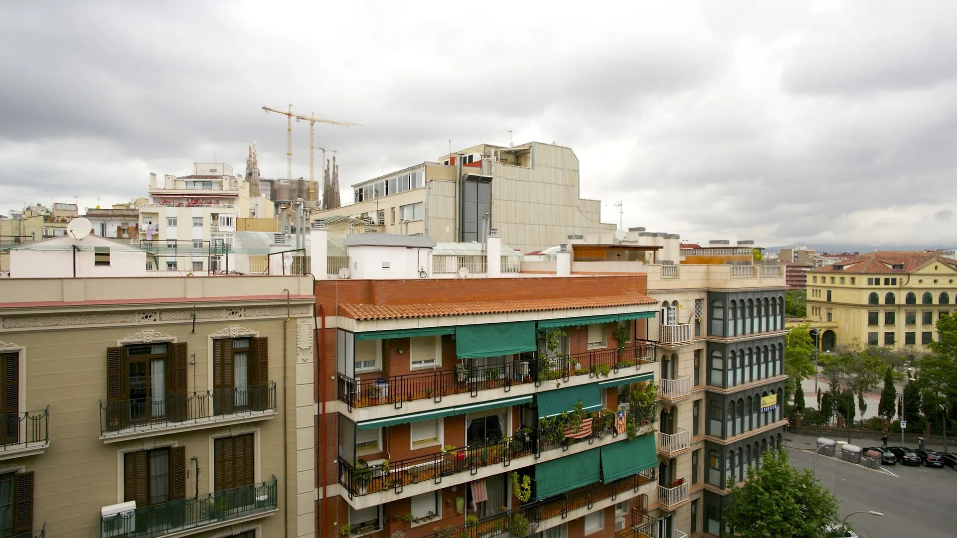 Sagrada Familia Views Apartman Barcelona